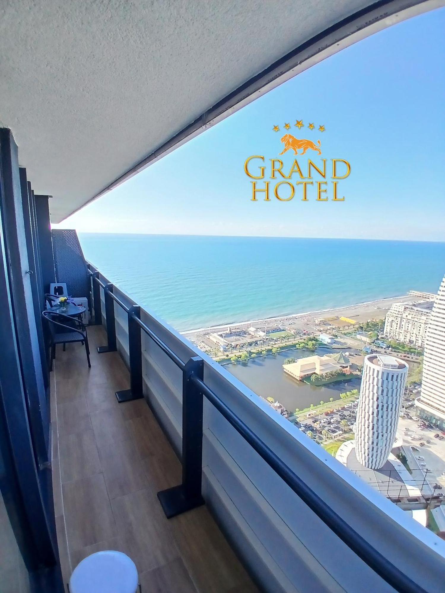 Grand Hotel ☆ Orbi City Batumi Luaran gambar