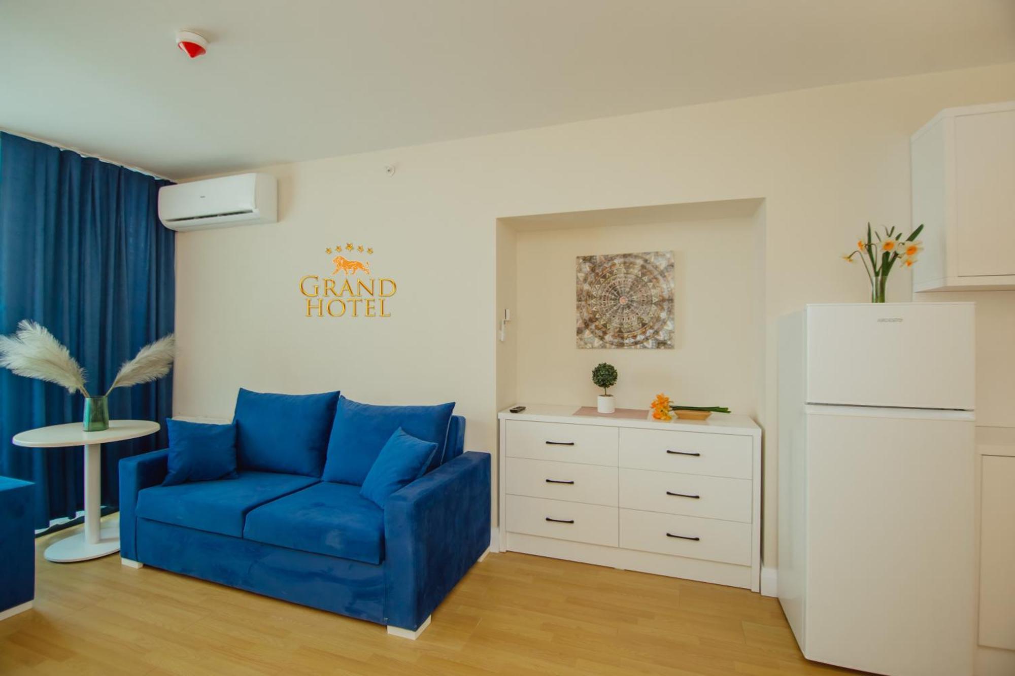 Grand Hotel ☆ Orbi City Batumi Luaran gambar